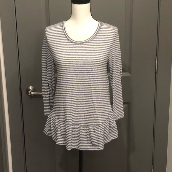 Abercrombie & Fitch Tops - Abercrombie & Fitch Long Sleeve Top